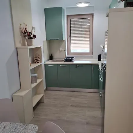 Matteo 2 Marina Surf Residence, Mamaia Nord - Navodari,1 Frontala,2 Cu Laterala La Mare Lägenhet *
