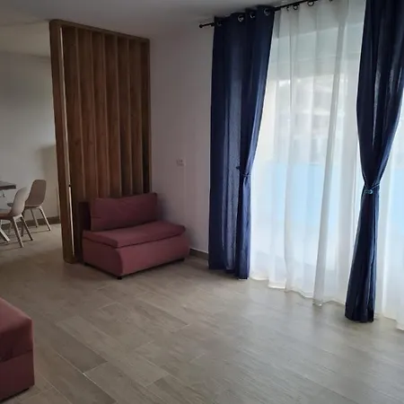 Matteo 2 Marina Surf Residence, Mamaia Nord - Navodari,1 Frontala,2 Cu Laterala La Mare Lägenhet