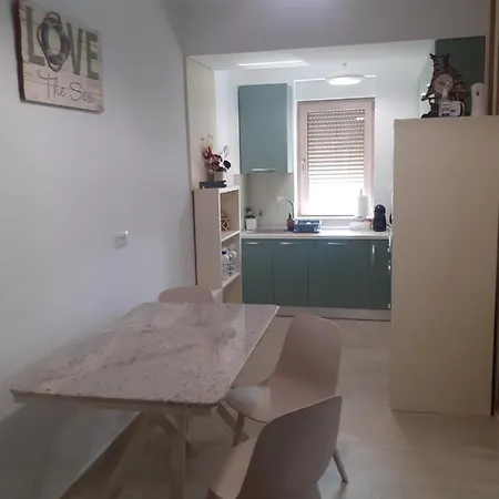 Matteo 2 Marina Surf Residence, Mamaia Nord - Navodari,1 Frontala,2 Cu Laterala La Mare * Năvodari